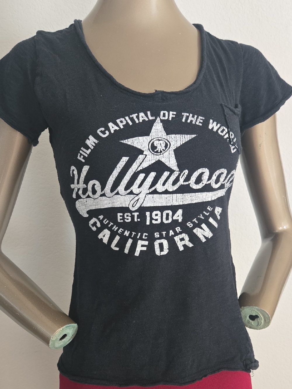 Hollywood Graphic Scoop Neck Tee - Black